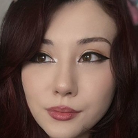 aaebi Nude