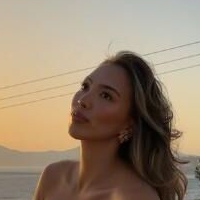 Adorable Caro Fakes Nude