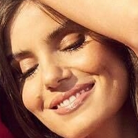 Camila Queiroz Nude