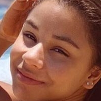 Flávia Saraiva Nude