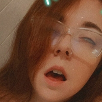 isee_redd Nude
