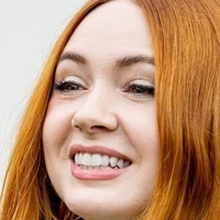 Karen Gillan Nude