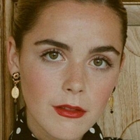 Kiernan Shipka Nude