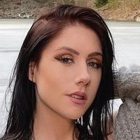 leynainu Nude
