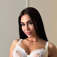 Louise Nude