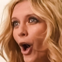 Rachel Riley Nude