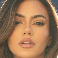 Raphaela Milagres Nude