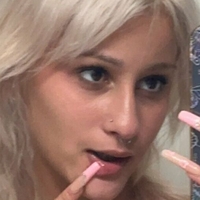 urluvrin Nude